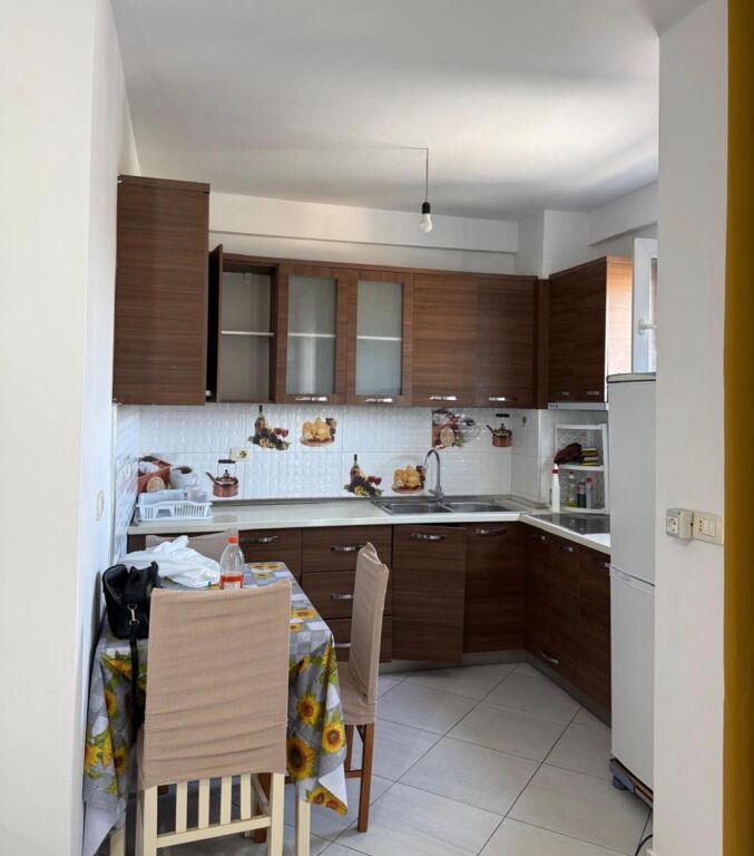 Appartamento in affitto 1+1 ad Astir vicino ai palazzi Romario!