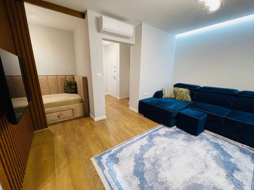 Appartamento in affitto 1+1 presso l'ex Mercato Elettrico (ID B211361) Tirana