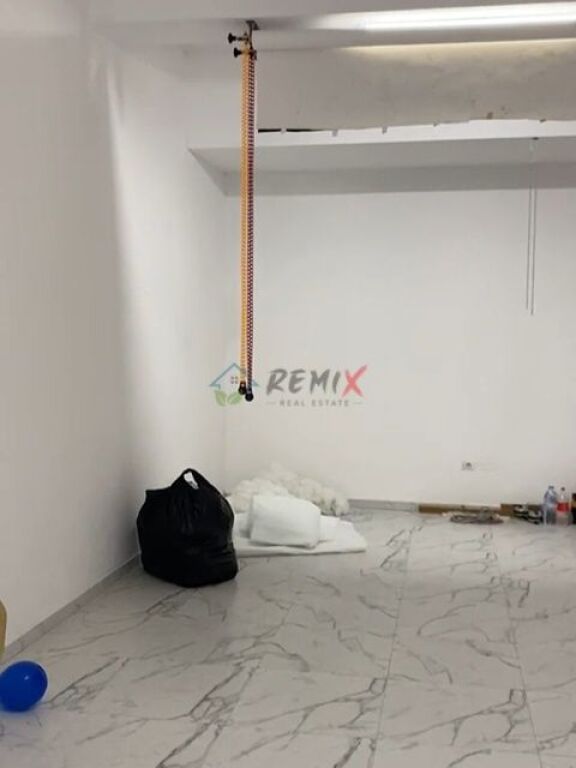 🏢 BUSINESS PREMISES FOR RENT – SPRING SQUARE
