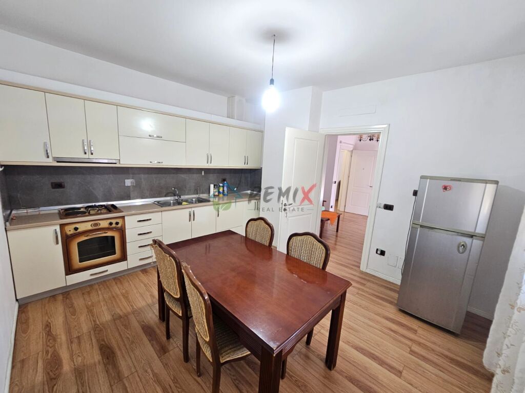 🏡 **2+1 APARTMENT FOR RENT – OPPOSITE 2 ROOSTERS, DURRËS**