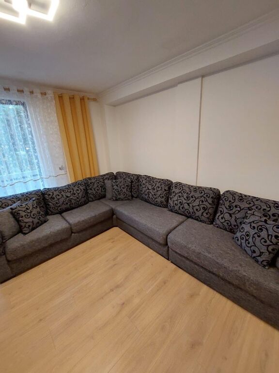 Apartament 2+1, Myslym Shyr!