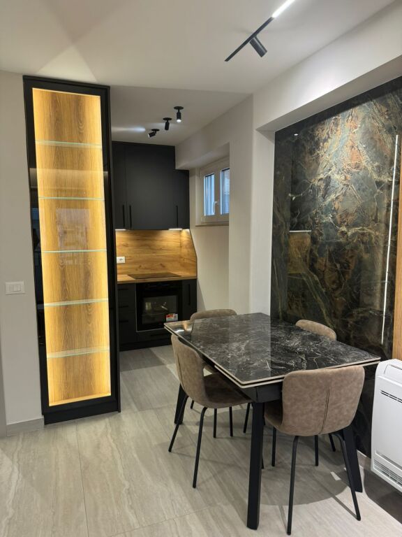 Appartamento 2+1 in Vendita nel Quartiere 17, Durazzo !