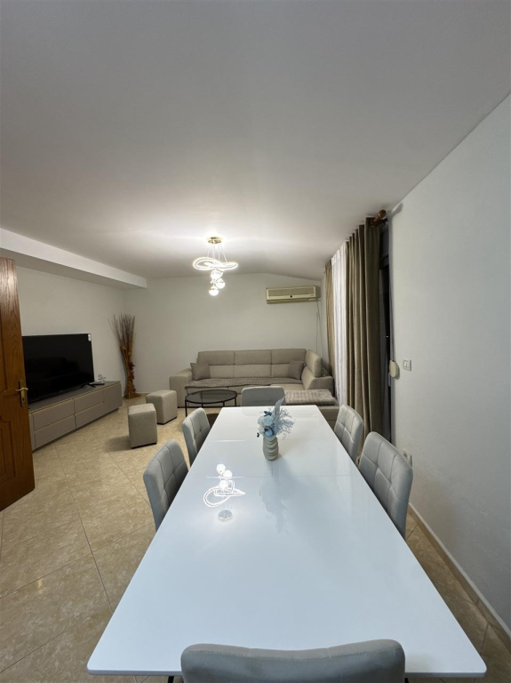 Rent | Shtëpi private 2 + 1 | Kodra E. Priftit | 500 €/month