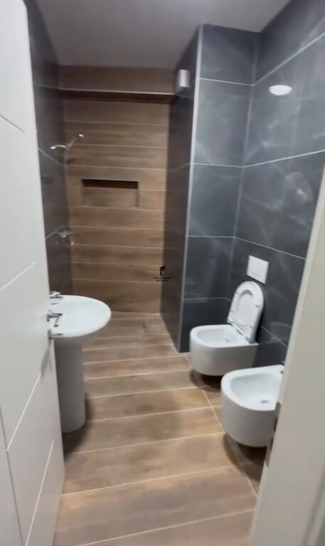 VENDESI APPARTAMENTO 2+1 ASTIR 147.000 EURO FH-81989