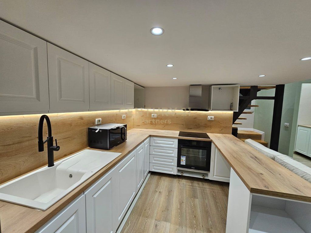 APARTAMENT DUPLEX PER SHITJE PRANE DELIJORGJIT 120,000 €
