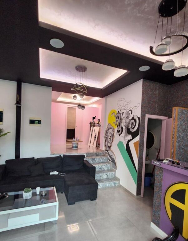 NEGOZIO IN AFFITTO 60 M2 ALI DEMI 50.000 LEKE FH-82009