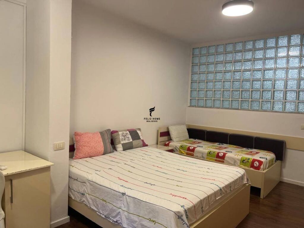 APARTAMENT ME QERA 1+1 XHAMIA E TABAKEVE 50.000 LEKE FH-81957