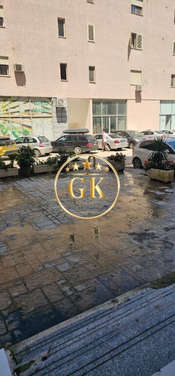 SHITET AMBJENT BIZNESI (DYQAN) PLAZH RROTA KUQE