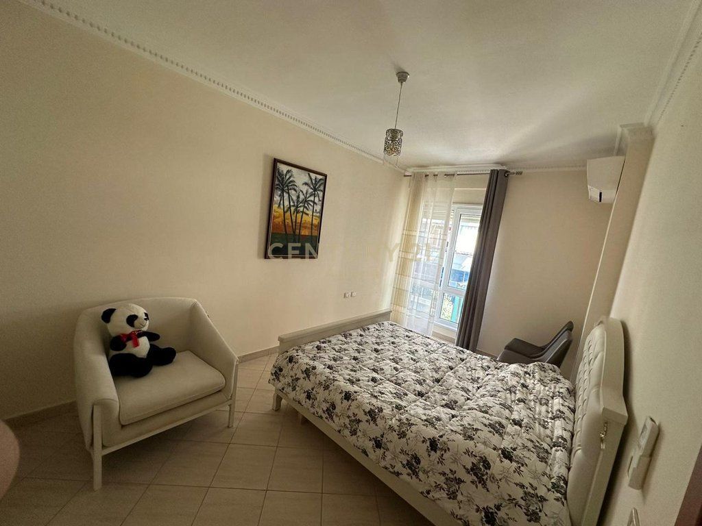 APARTMENT 1+1 FOR RENT WITH SIDE SEA VIEW LUNGOMARE