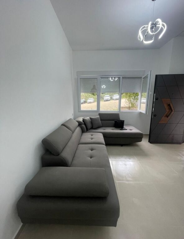 Affitto | Apartament 1 + 1 | Fresku | 400 €/mese