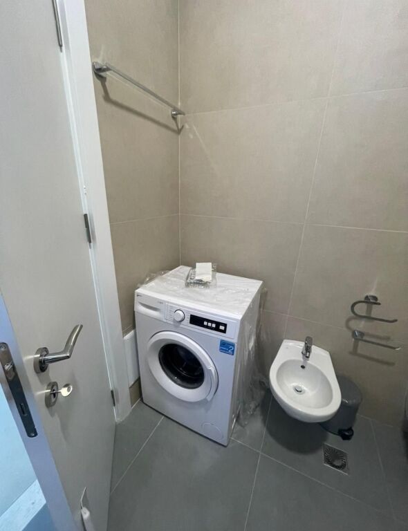 Affitto | Apartament 1 + 1 | Fresku | 400 €/mese