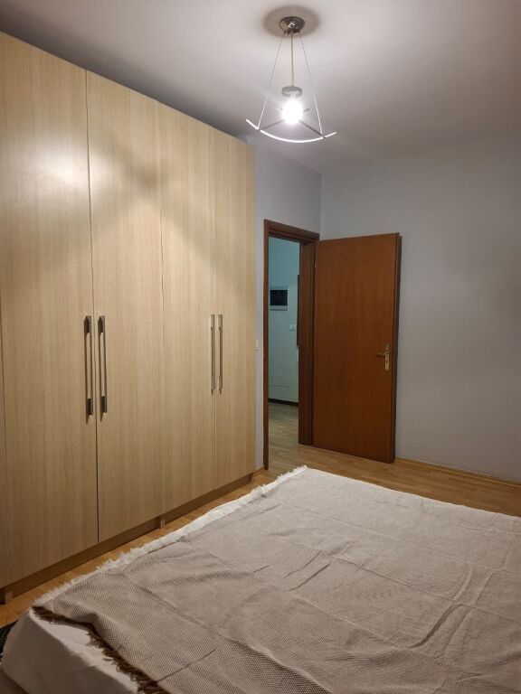 In Affitto Appartamento 2+1+1 Balcone