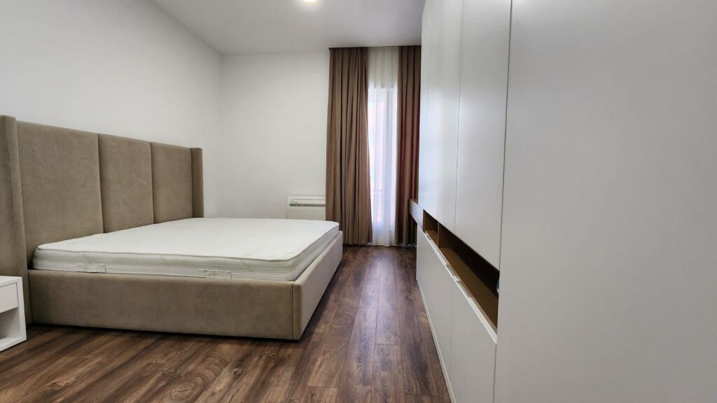 APARTAMENT NE SHITJE TE KOMPLEKSI DELIJORGJI