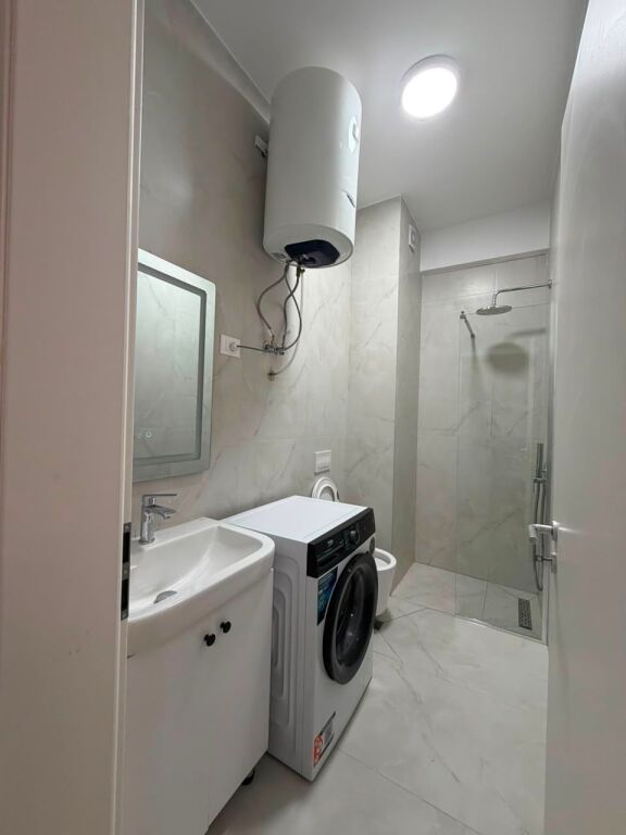 🏡 Apartment 1+1 for rent  📍 Location: Kadiu Complex 🏢 Floor: 6, building with elevator  The apartment is suitable for living and is located in an area with all necessary facilities nearby.  💰 Price: 45,000 lek/month.  📞 For more information or to arrange a visit, contact.