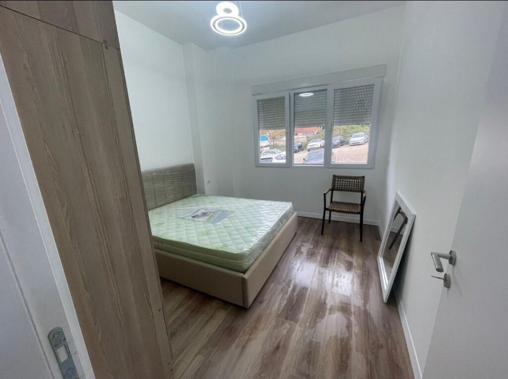 Affitto | Apartament 1 + 1 | Fresku | 400 €/mese
