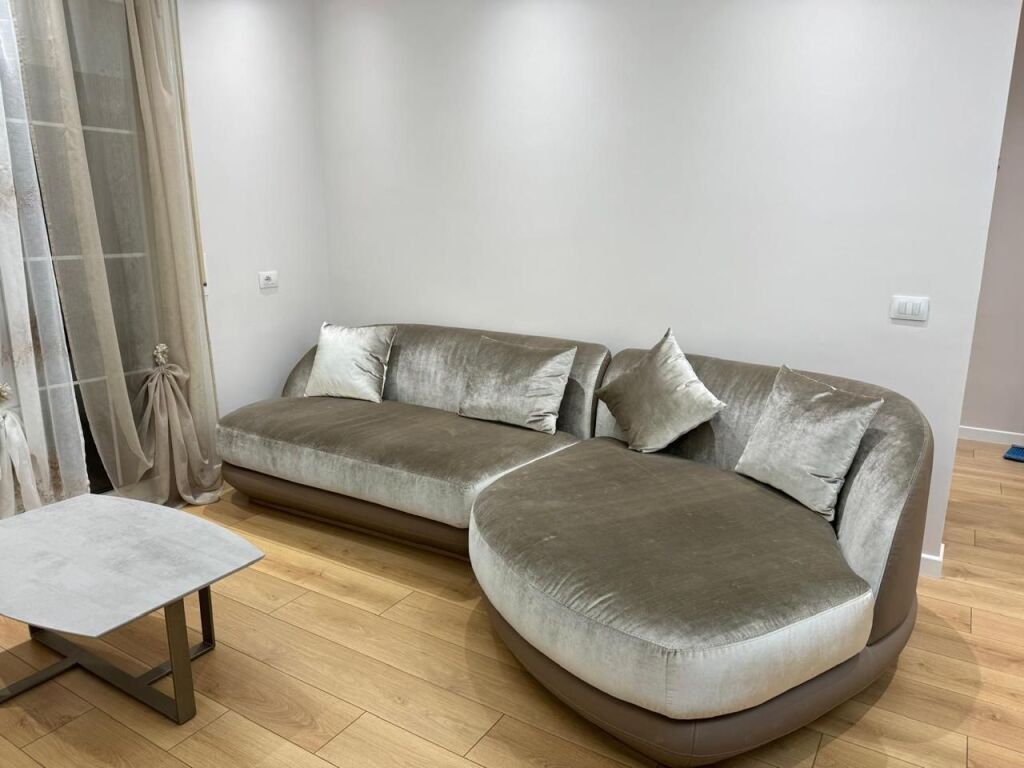 Appartamento in affitto Vlore ,+1y contratto