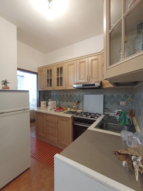Shitet Apartament 2+1 te Shpiragu Golem