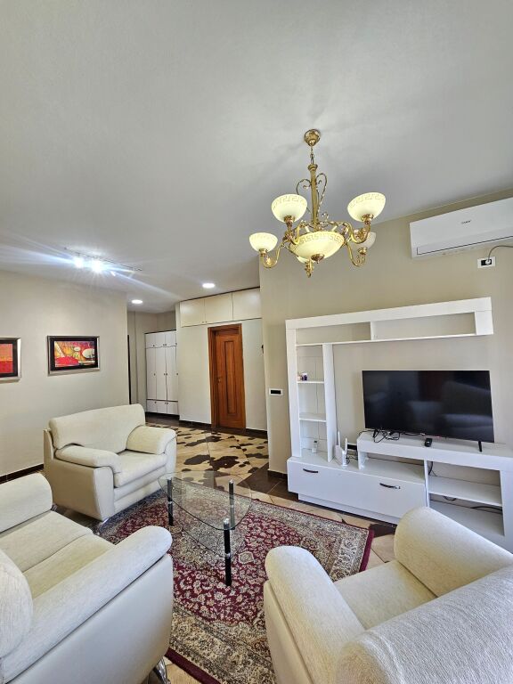 For Rent Apartment 2+1 | Fresk  Dalip Topi Street, with an area of 70 m², located on the 2nd floor price 40,000 leke
