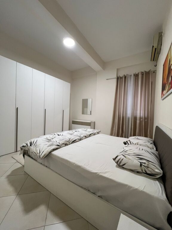 Affittasi Appartamento 1+1+1 Balcone