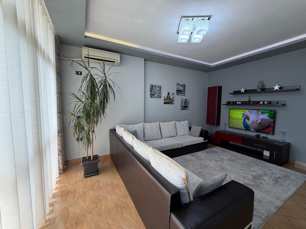 2+1 apartment for rent in Astir Tirana