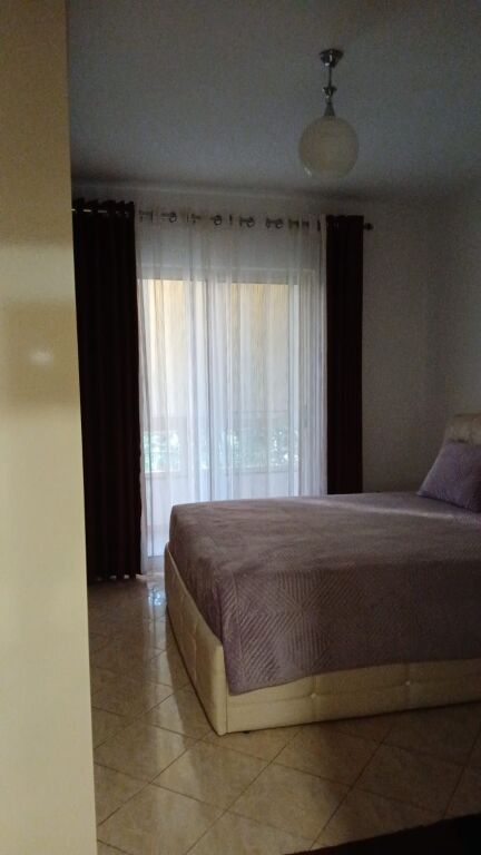Rent | Apartament 1 + 1 | Rruga Myslym Shyri | 600 €/month
