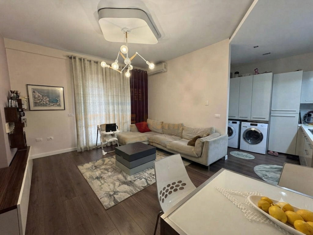 Rent , Apartment 1+1, Dry Lake , Tirana