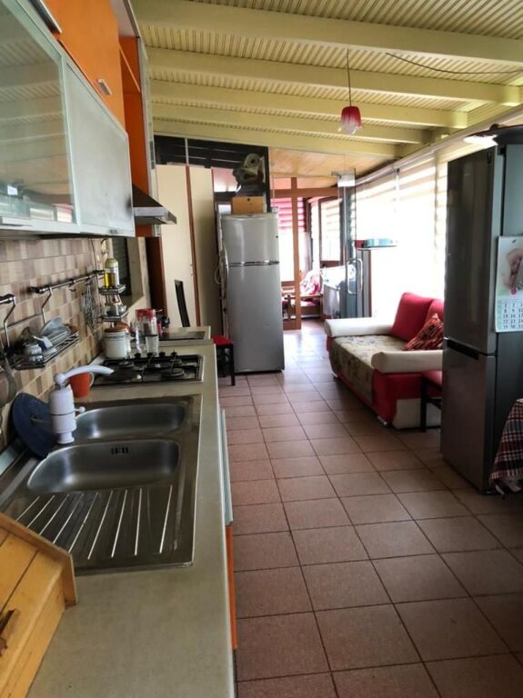 Vendesi in vendita appartamento 2+1 vicino a “Medresese”,