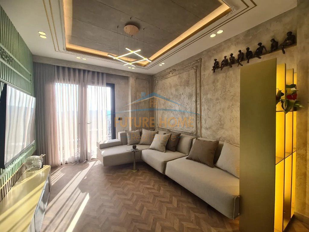 Qera,Apartament 1+1+post parkimi,Rruga e Kavajes