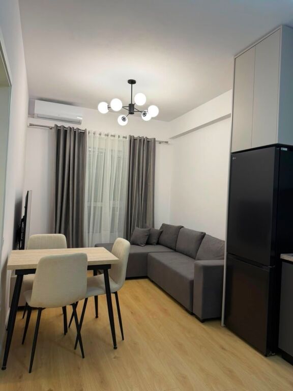 🏡 Affittasi appartamento 1+1  📍 Posizione: Complesso Kadiu