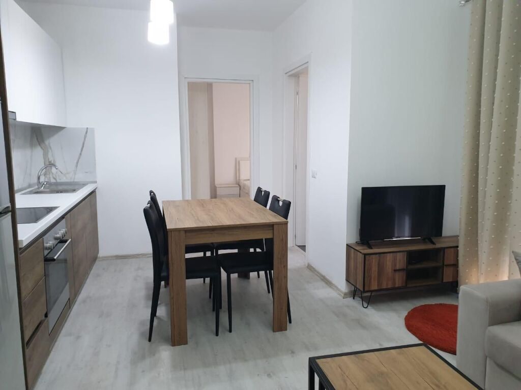 Apartament 1+1 per qira tek Inxhinieria e Ndertimit.