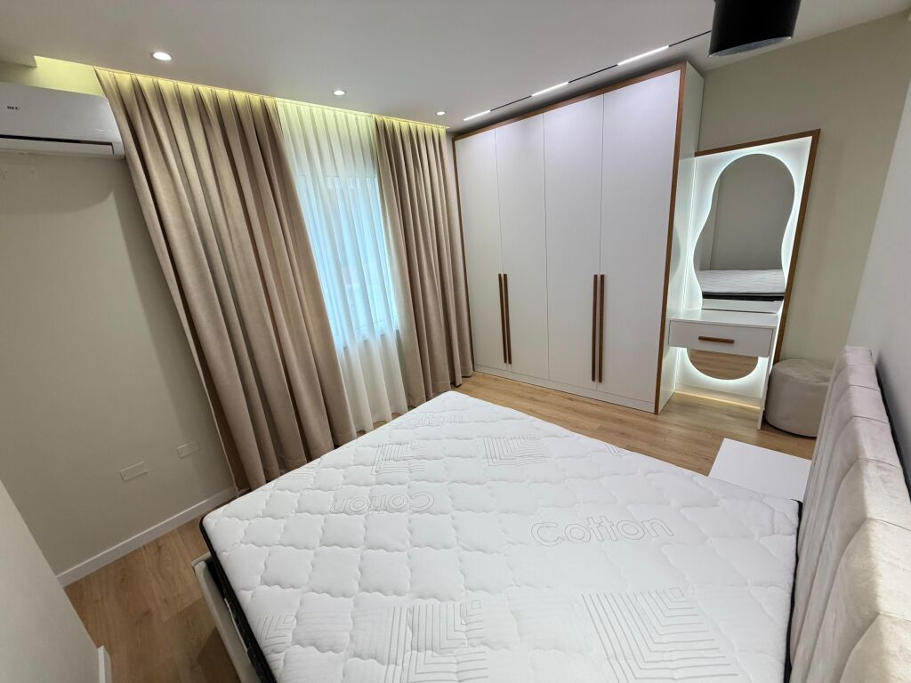 🏡 Jepet me qira super apartament 2+1+2  📍 Yzberisht, tek KMY, përballë Fitness Bar UNIK
