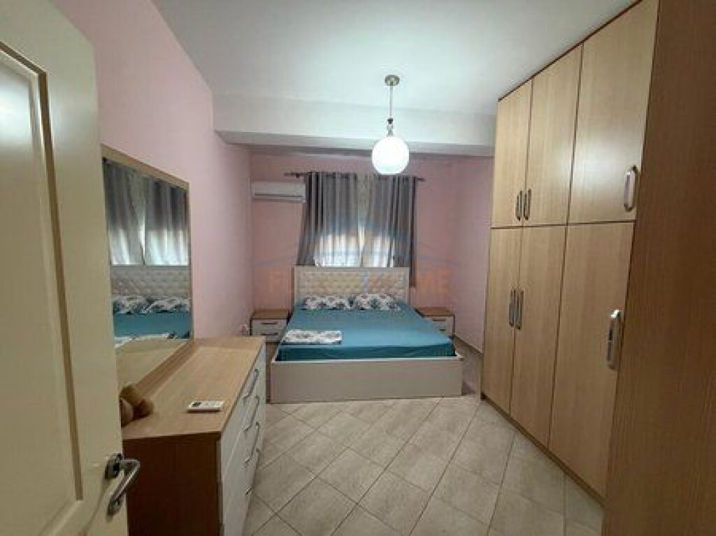 In vendita, Appartamento 2+1, Lago Secco, Tirana.