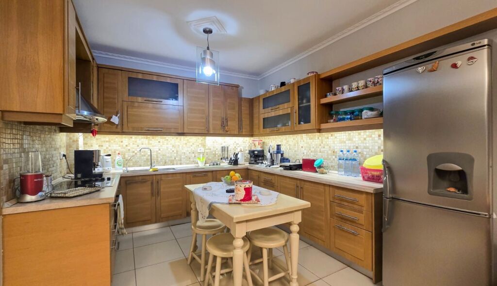 Apartament 2+1+2 per shitje, Komuna e Parisit !