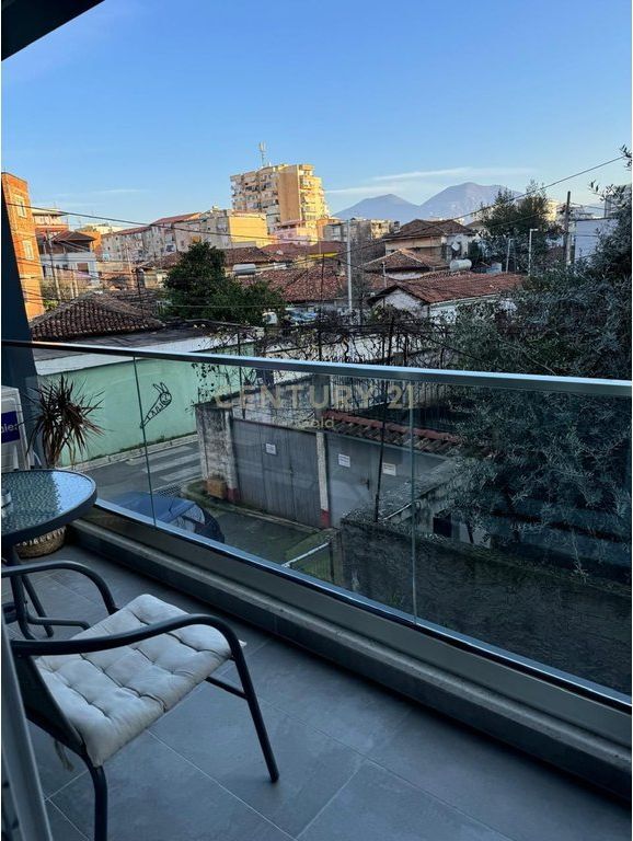 Luxury Apartment 1+1 + Parking Space For Rent near Skënderbej Square (Center), Barrikadave Street!
