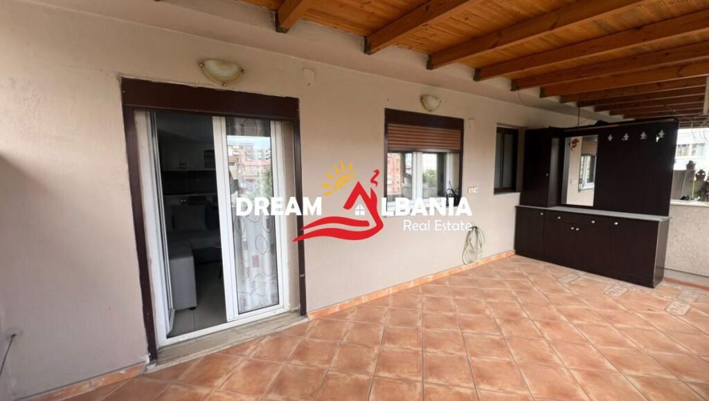 Jepet me qera Duplex tek Kodra e Diellit ID (4251466)