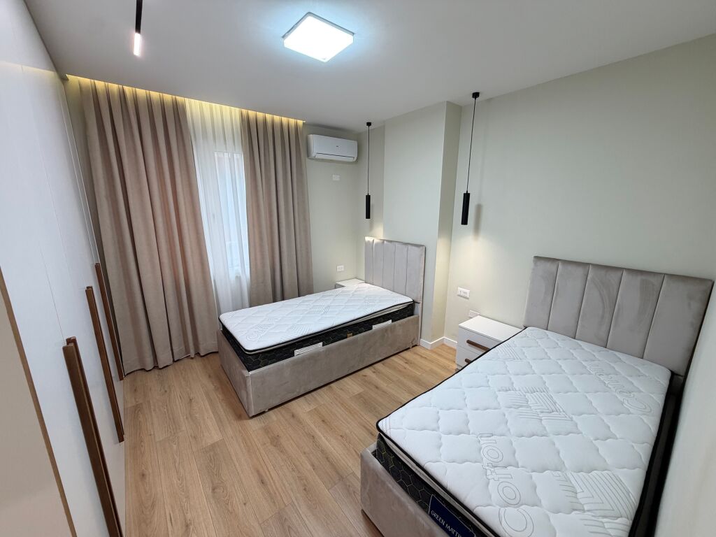 🏡 Super 2+1+2 apartment for rent  📍 Yzberisht, near KMY, opposite Fitness Bar UNIK   💶 Price: 60,000 Lek/month  