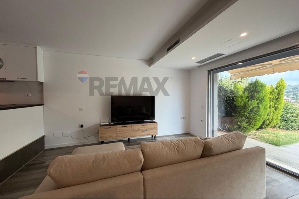 3-storey villa for sale, near TEG