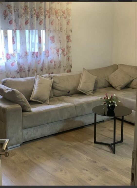SHITET APARTAMENT 1+1 OXHAKU 9.300.000 LEKE FH-82167