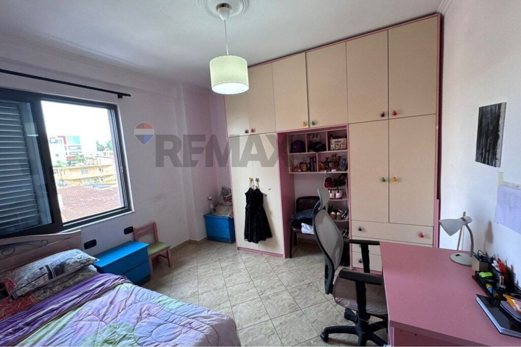 ELECTRIC MARKET, APARTMENT 3+1+2 FOR SALE