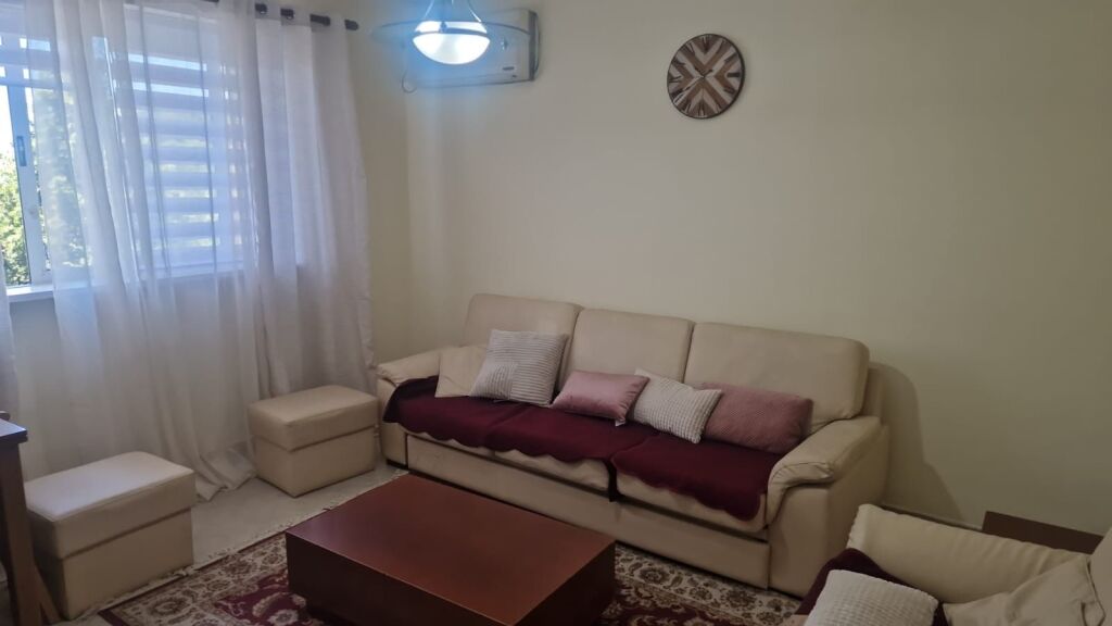 Appartamento 1+1 in affitto al Mozaiku di Tirana