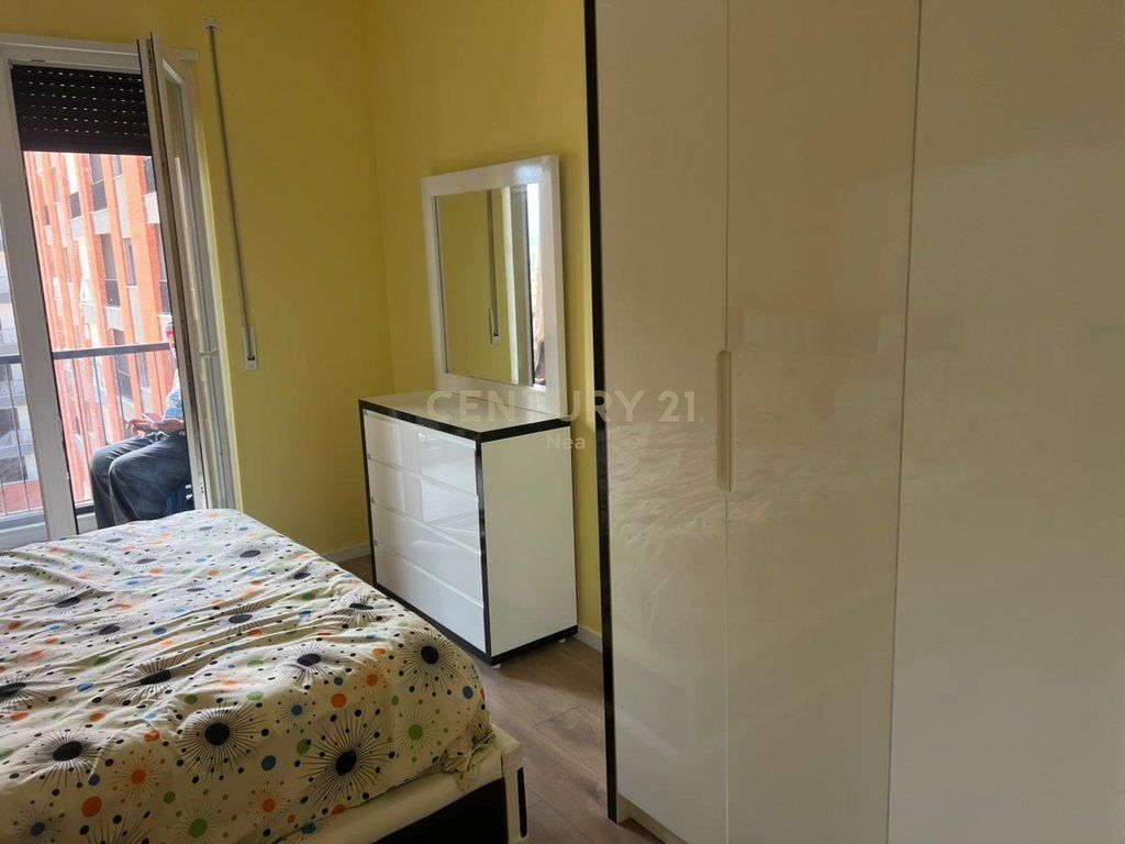 Apartment 1+1 for rent in Kamez!