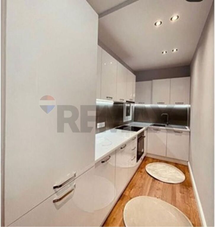 2+1 apartment for rent at Frosina Plaku Street