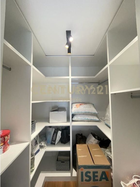 FIORI DI BOSCO, APARTMENT 3+1+ PARKING SPACE FOR RENT