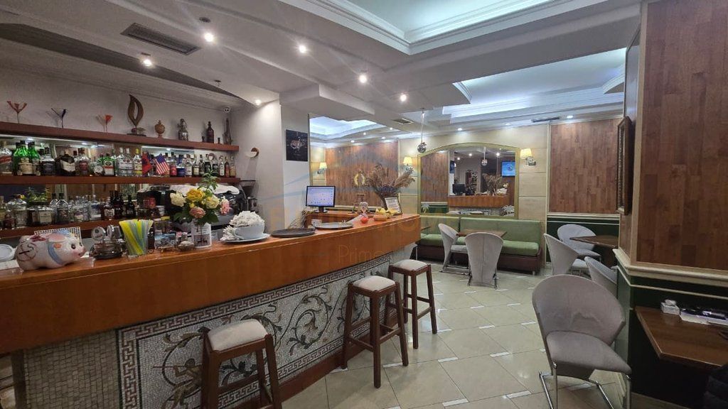 Affitto ,Locale Commerciale , Via Kavaja , Tirana