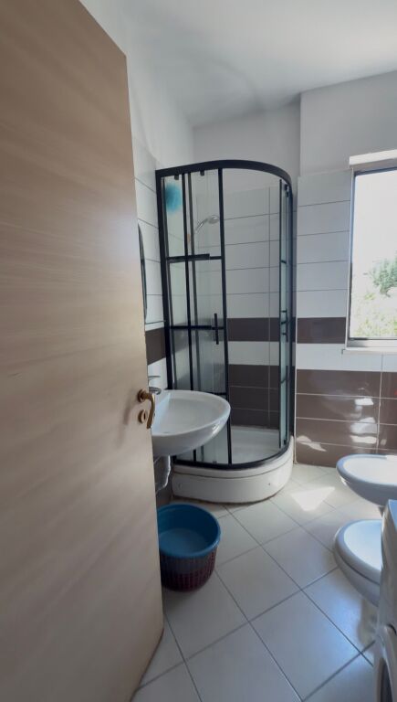 Affitto | Apartament 1 + 1 | Rruga e Dibrës | 450 €/mese