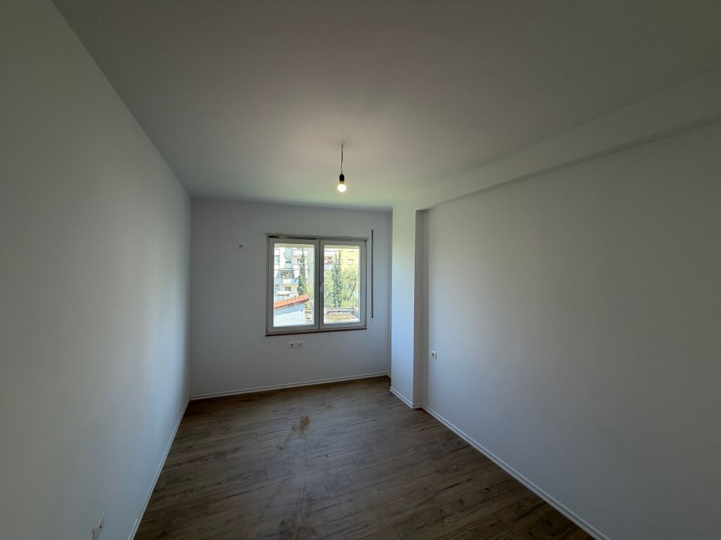 Apartament 2+1+2 tualete ne shitje, Kodra e Priftit