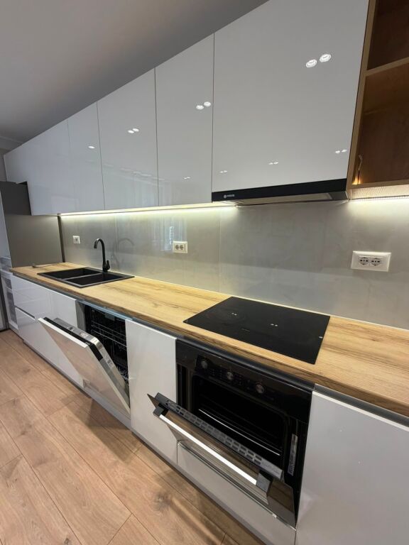 Rent | Apartament 1 + 1 | Shkolla 9-vjeçare \”E Kuqe\” | 600 €/month