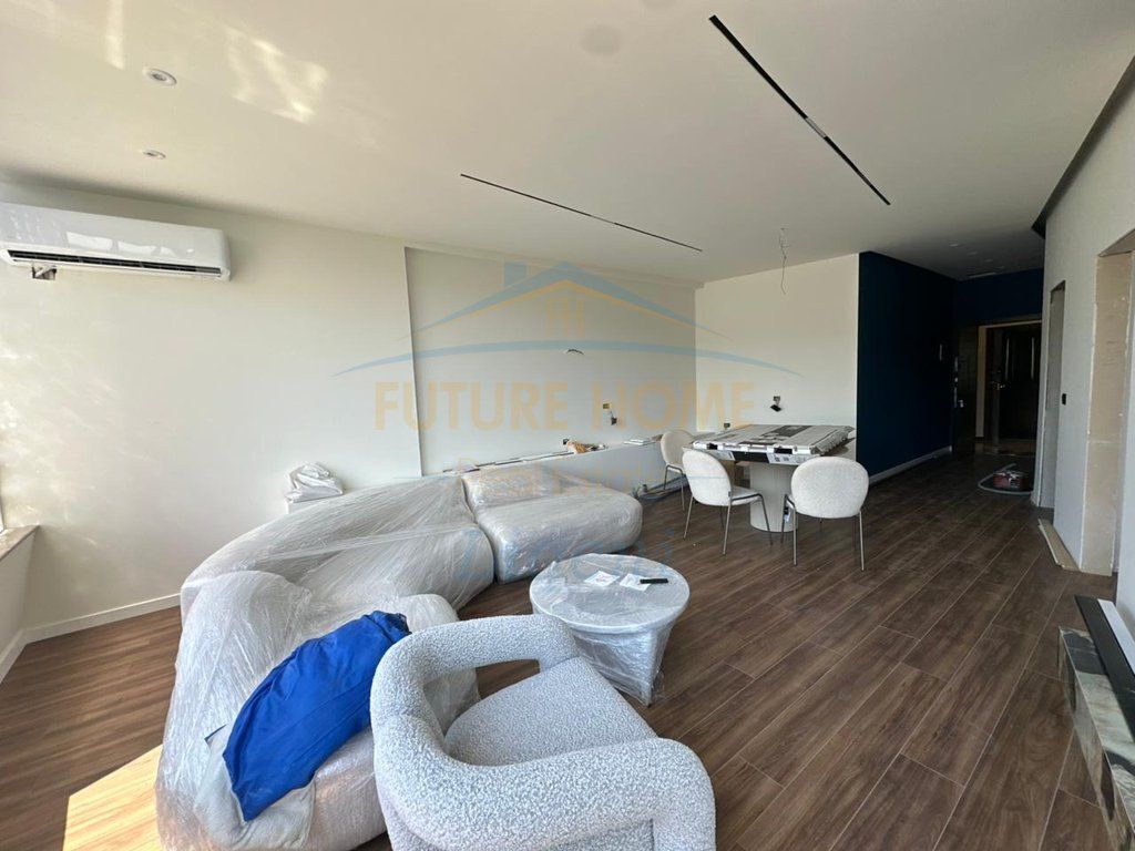 Qera, Apartament 1+1, Kopshti Botanik, Tiranr