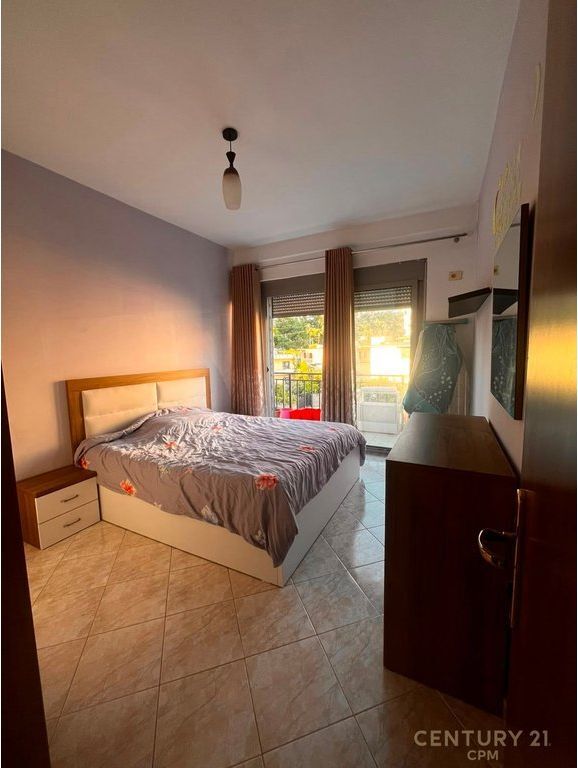 Apartment 1+1 for rent at Fresku, Tirana 400 euro