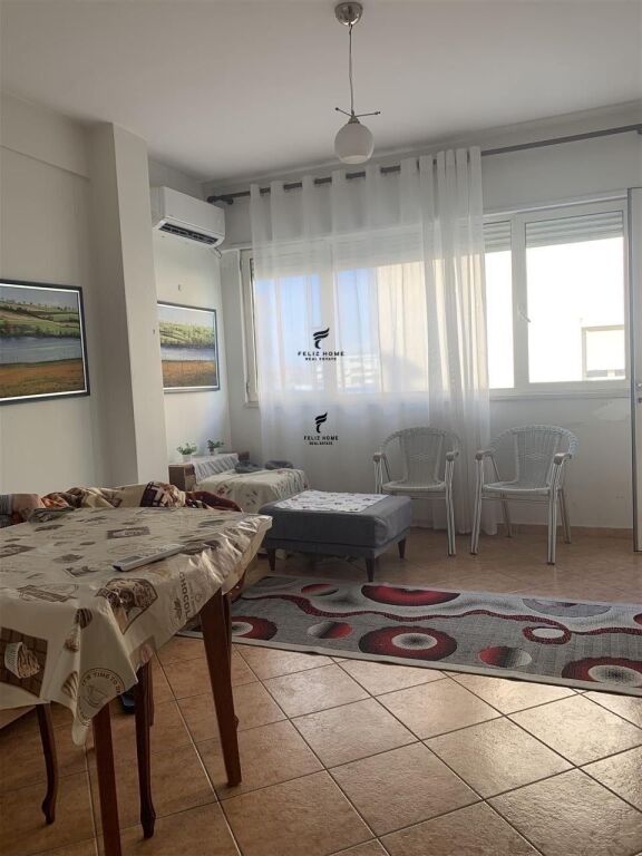 APARTAMENT ME QERA 1+1 KOMUNA E PARISIT 55.000 LEKE  FH-82125 - Widok 2